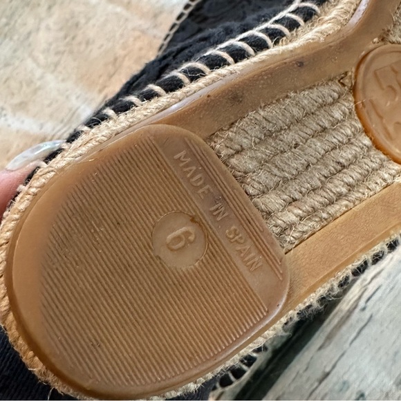 Tory Burch 6 black floral lace espadrilles sneakers slip on braided neutral - Picture 6 of 8